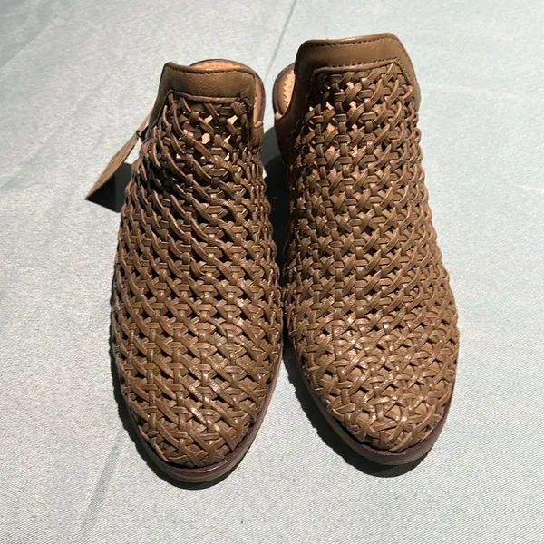 Crevo Anthropologie‎ Neva Woven Leather Mules Stacked Heel Women’s Size6.5 B53 - Image 4