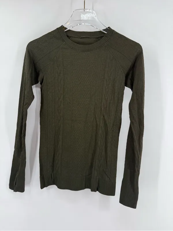 Lululemon Rest Less Pullover
Dark‎ Olive size 6 - Image 3