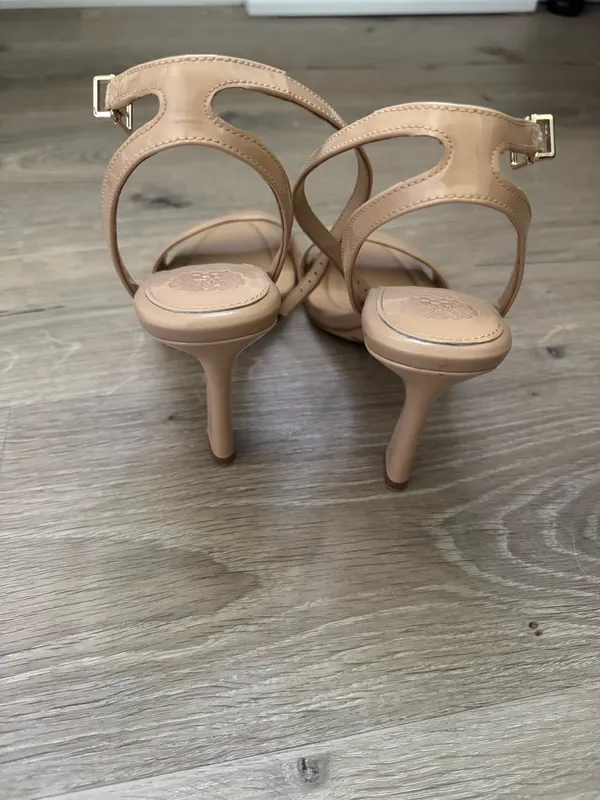 Vince Camuto Nude Heels - Image 7