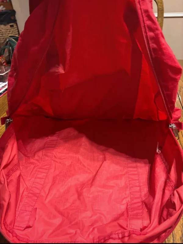 Baggallini Red Tote - Image 11