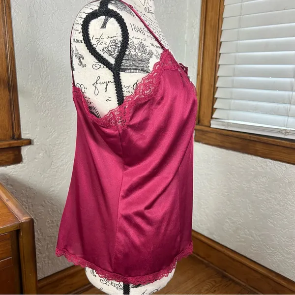 Vintage 80’s Bari Silky Nylon Lace Burgundy Camisole Size M - Image 3