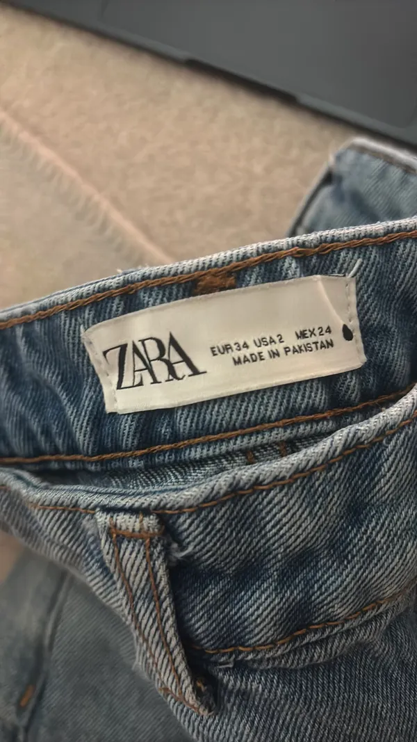 ZARA Jeans - Image 3