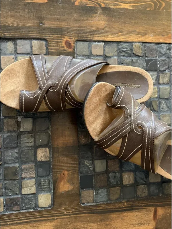 Vintage Y2K Cabin Creek Kevin Brown Strappy Sandals size 10 - Image 5