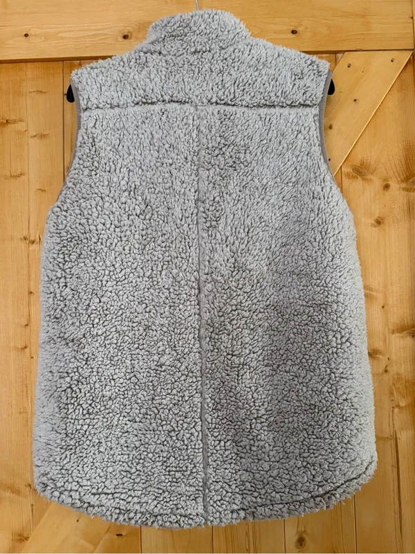 Thread & Supply Ivory Cozy Sherpa Teddy Zip Up Vest Jacket Gray Trim - Medium - Image 6