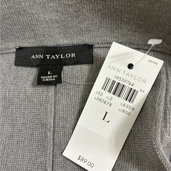 Ann Taylor Charcoal Grey pleated Knit Skirt L NWT - Image 4