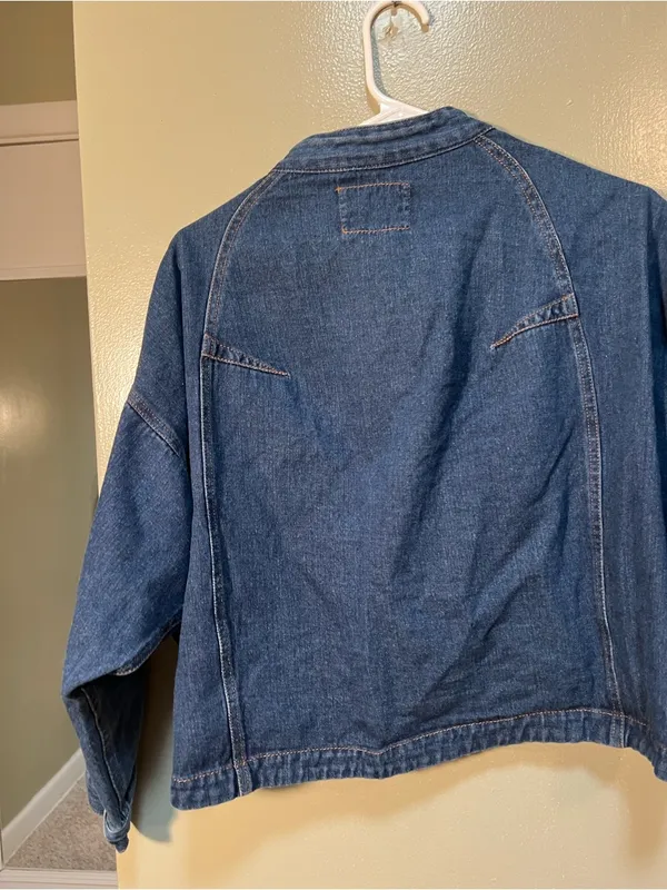 OJH Woman Women's Denim Jean Jacket Wonder Years Embroidered Medium Wash Boxy - Image 6