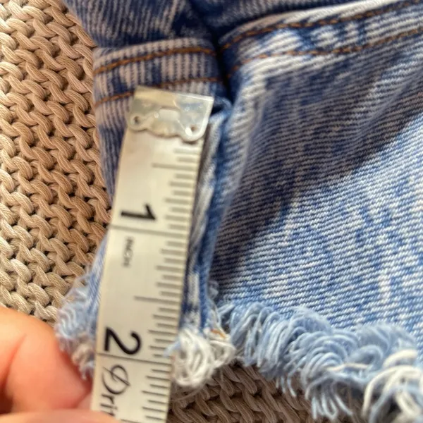 Zara Women Light Blue Distressed Cut Off Denim Shorts Size 2 - Image 8