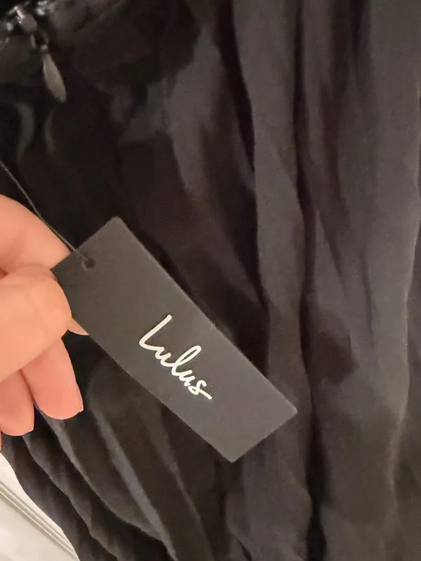 NWT Lulu's Black Pleated Halter Maxi Dress - Image 5