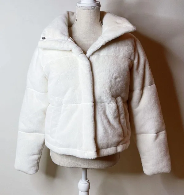 Abercrombie Faux Fur Mini Puffer - Image 2