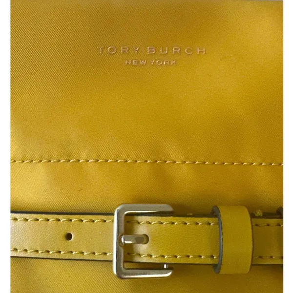 Tory‎ Burch Perry Nylon Bucket Bag Golden Crest Yellow Crossbody Belt Detail - Image 5