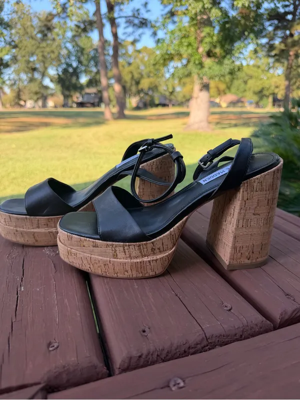 Steve Madden Warped Black Leather Cork Platform Sandals 8.5M $125 Retail - Image 4