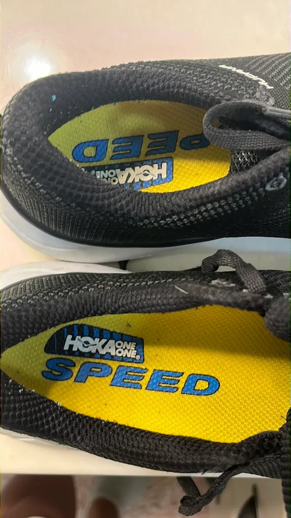 Hoka Size 8 HOKAS - Image 4