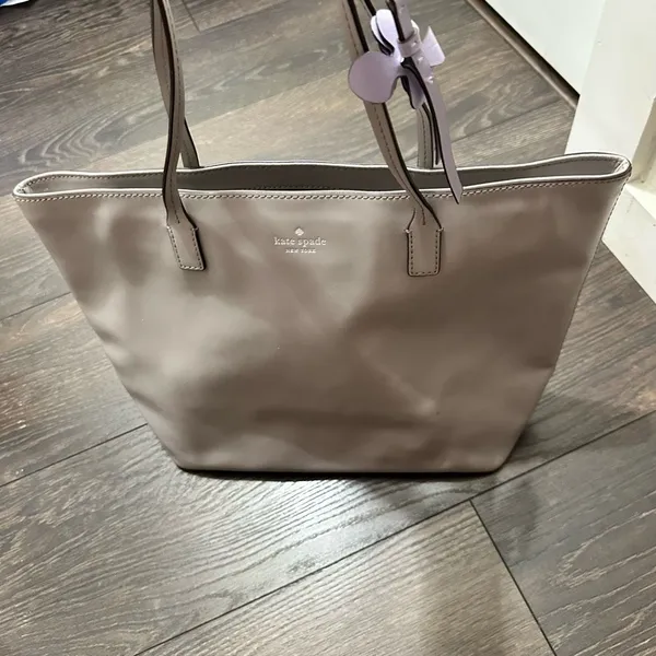 Kate Spade Women’s Grey Tote Bag Logo - Image 9