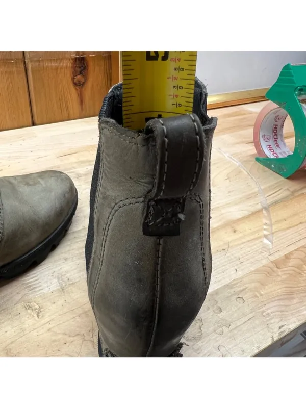 Sorel Joan of Arctic II Leather Wedge Chelsea Boots Waterproof Size 7 - Image 10