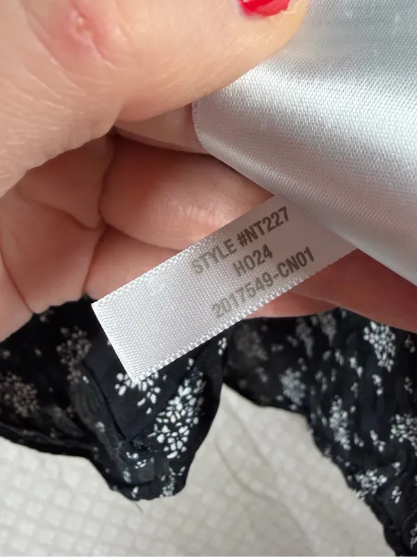 Madewell Black White Floral Button Up‎ Long Sleeve Top - Image 6