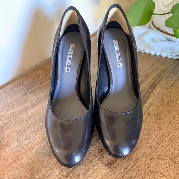 Via Spiga Pump Women 7M Black Leather Classic Professional Hidden Platform Heel - Image 2