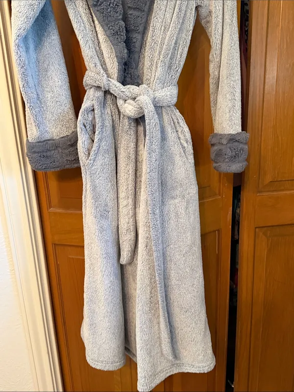 👘👘👘BOGOHO👘👘👘Plush Shawl Collar Women's Robe in Gray-Large - Image 3
