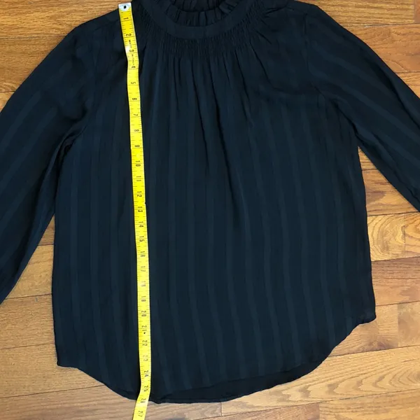 Ann Taylor Black Pleated Blouse with Ruffle Trim Women's Small - Image 4