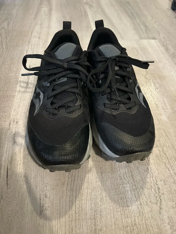 Saucony Running Shoes - Image 2