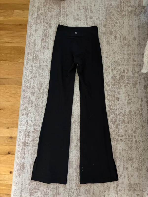 Lululemon Align Flare High-Rise - Image 2