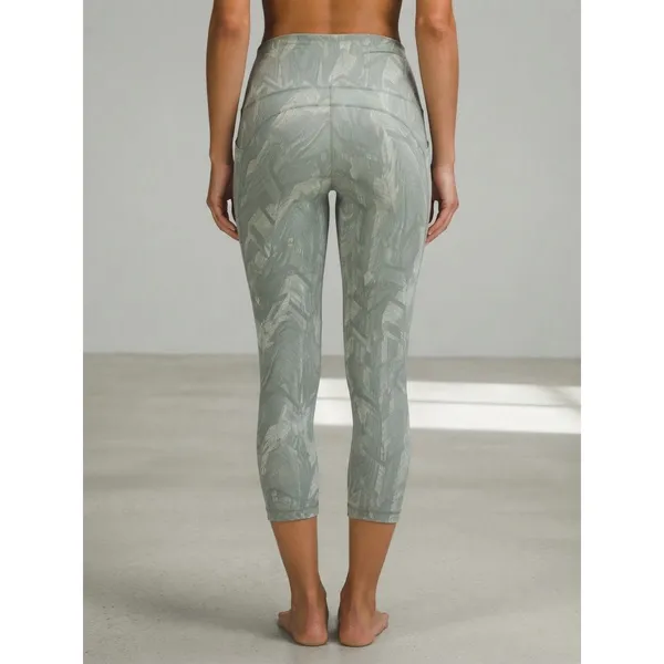 Lululemon Green Leggings Size 10 - Gently Used - Image 2