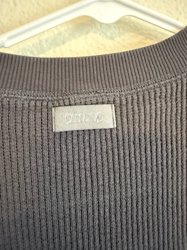 Skims Heavy Waffle Crewneck Tank Top - Image 10