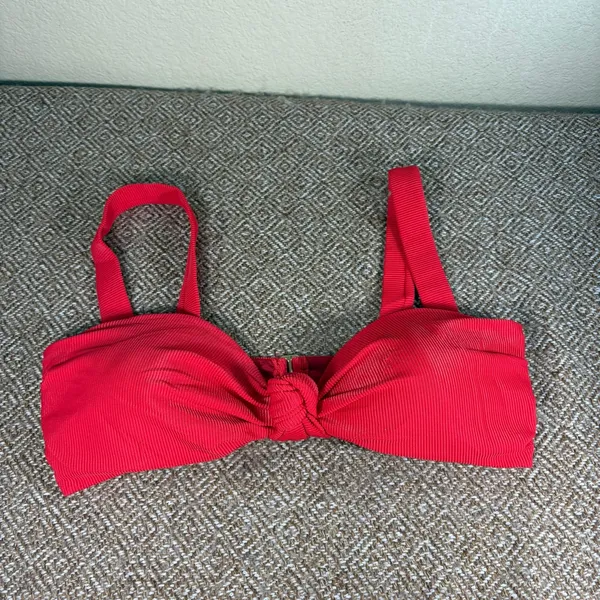 Beach Riot Sophia Knot Front Top Red 14”Laying Fat Across Beach Vacation Sexy - Image 3