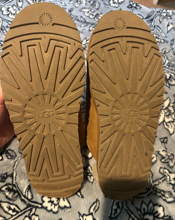 UGG Slippers Platform - Image 4
