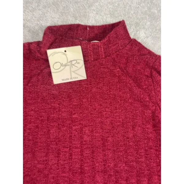 NWT Olivia Rae Top‎ – Women's M Fitted Cropped - Red Long Sleeve Ribbed - Image 4