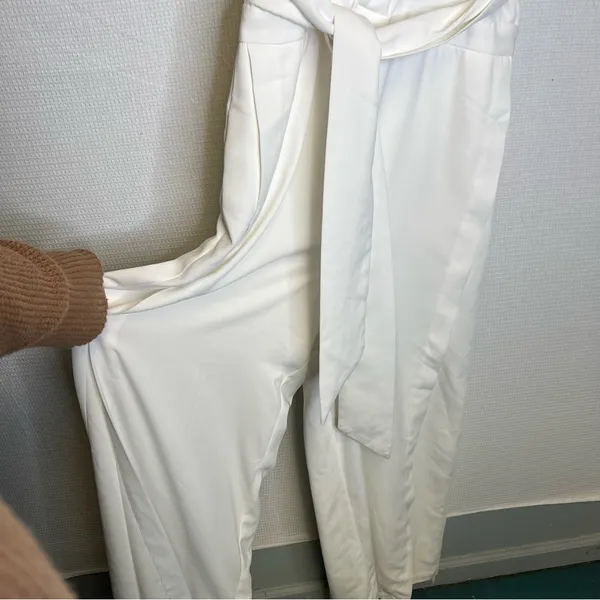Keepsake the label | Large‎ Woman’s Elegant White Jumpsuit - Image 5