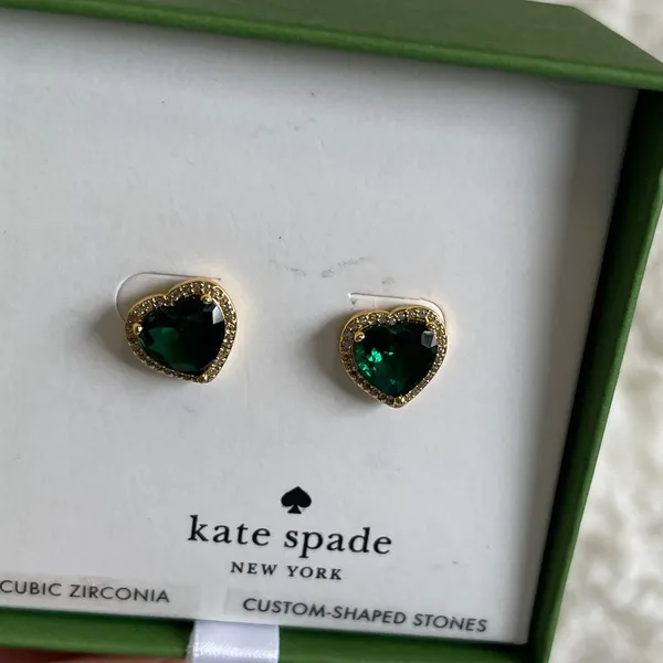 Kate Spade New York Green Heart Stud Earrings Gold Tone Cubic Zirconia NEW - Image 9