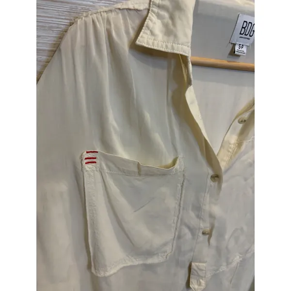 BDG Urban Outfitters Oversized Deconstructed Frayed Button Down Shirt Cream S - Image 5