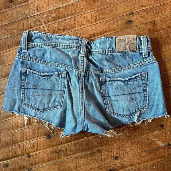 American Eagle shortie distressed 2 denim cutoff shorts - Image 2