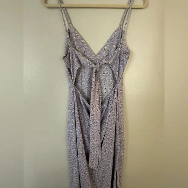 Forever 21 Spaghetti Strap Open Tie Back Purple Floral Maxi Dress Sz M - Image 6
