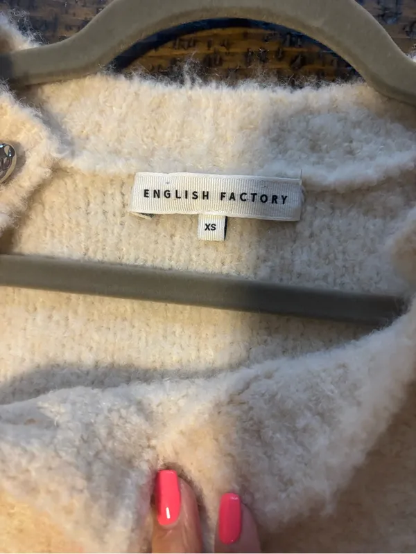 English‎ Factory Cream Heart Button Sweater Soft Knit- wool blend Crewneck XS - Image 7