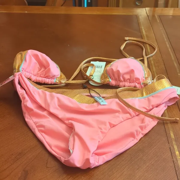 NEW Bikini lab bathing suit Set pink gold blue snake skin M - Image 4