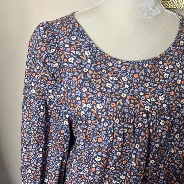 Universal Threads • floral puff sleeve smocked top - Image 5
