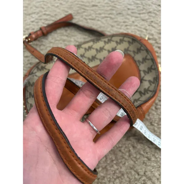 Damaged repair parts only mk Michael kors purse - Image 4