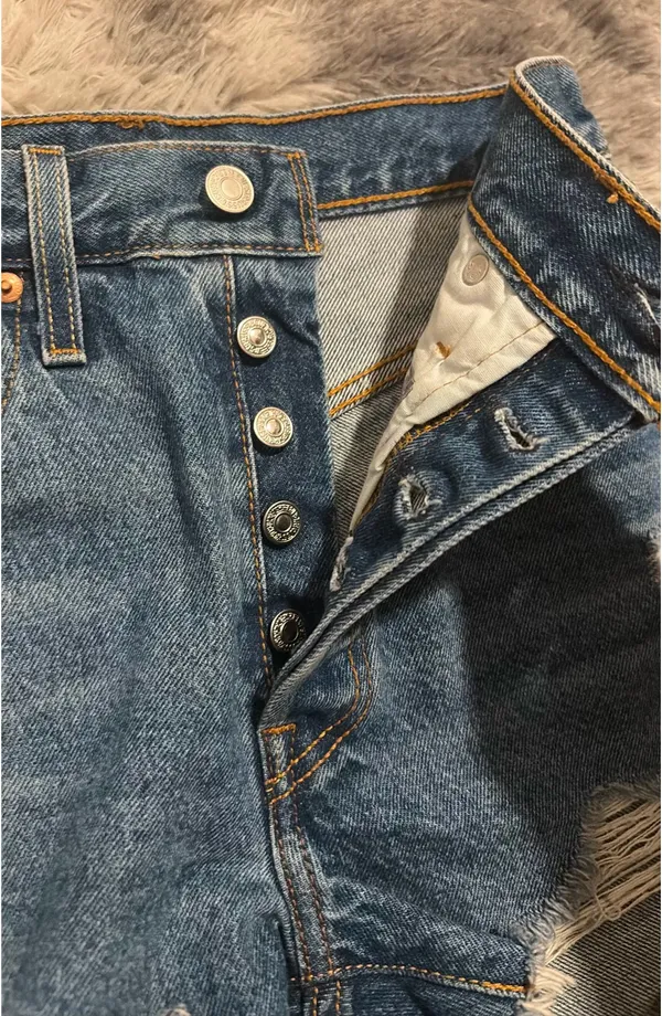 Levi’s 501 Shorts High-Rise - Image 2