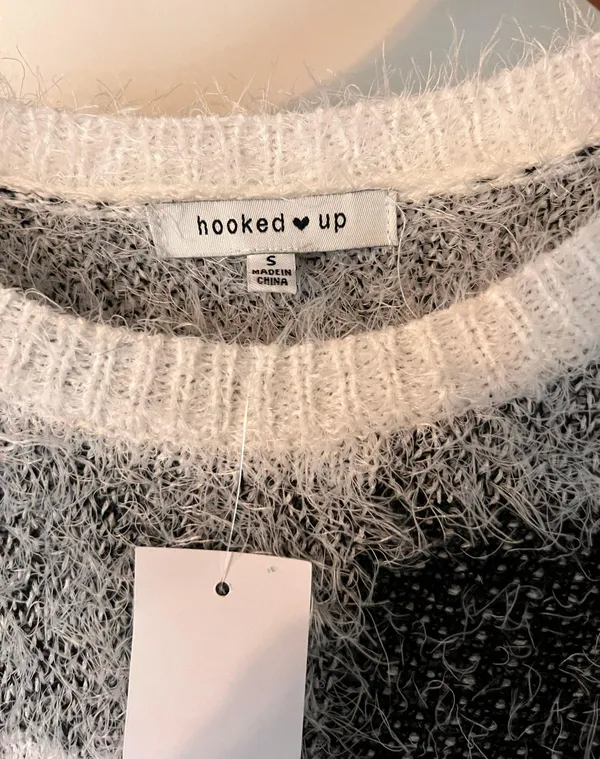 Macy's Black & White Sweater - Image 3