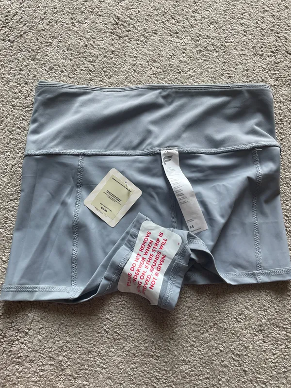 Fabletics High-Waisted Swim Shorts M - Image 4