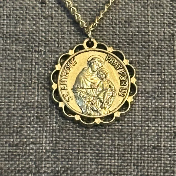 St. Anthony Pray For Us Pendant Necklace Gold - Image 2