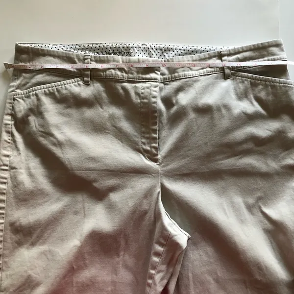 Talbots Sz 14 Perfect Crop Khaki Pants - Image 7
