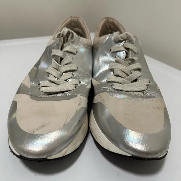 Free People Kick It Silver Metallic Sneaker Size 8.5 - 9 US 39 EU - Image 4