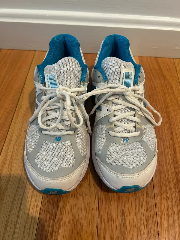 New Balance Women's 1540 v2 Athletic Sneakers - Image 3