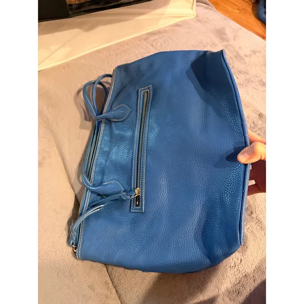 Dooney & Bourke Women Tote Blue Pebbled Leather Classic Front Pocket Handbag - Image 4