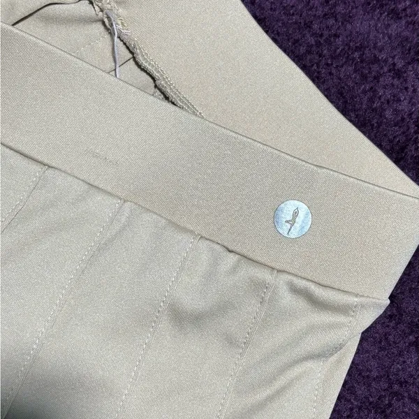 Adorable mini tennis skirt - Image 6