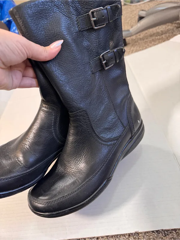 Clarks Black Leather Mid Calf Boots Womens 9.5 Fall Classic Comfort - Image 7