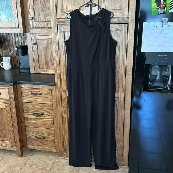 J Jason Wu Regular City‎ Knit Sleeveless Black Jumpsuit Size 1X Like New - Image 2
