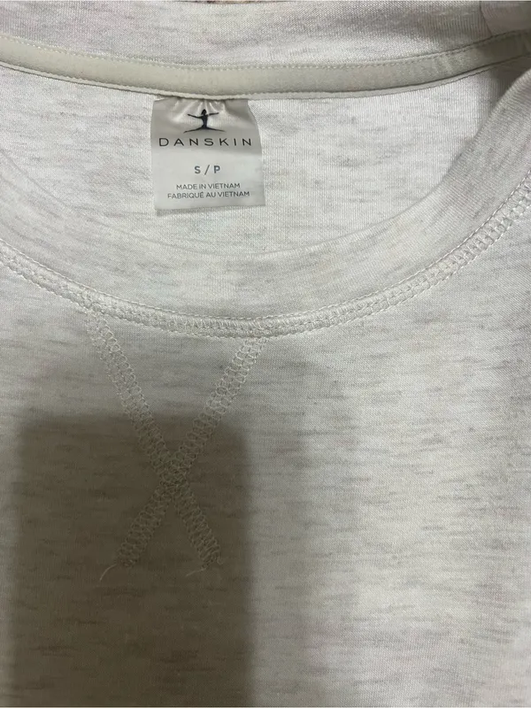 Danskin‎ Heathered Light Gray Crewneck Cropped Tee - Image 3